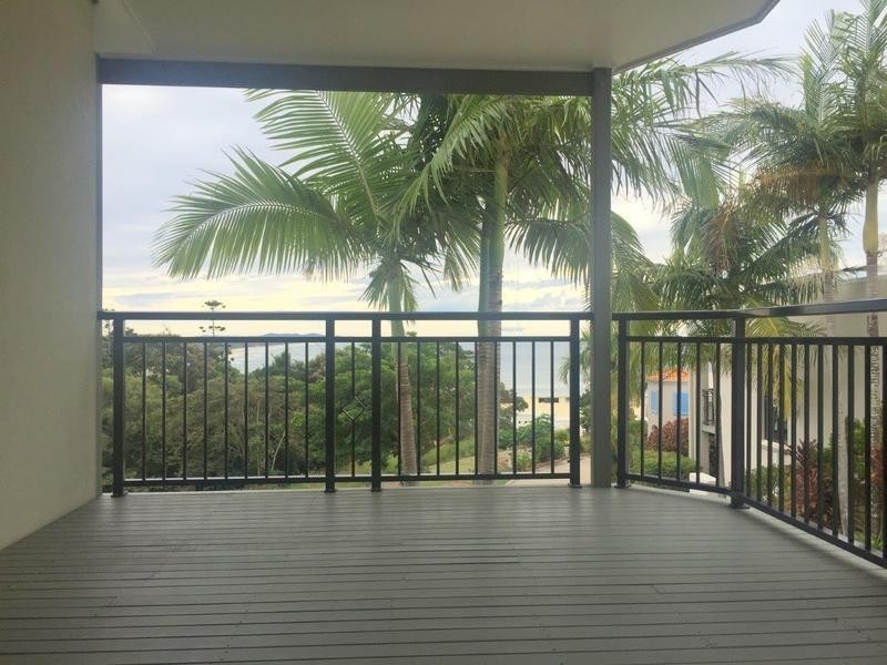 2/1 Bay Terrace, Coolum Beach QLD 4573