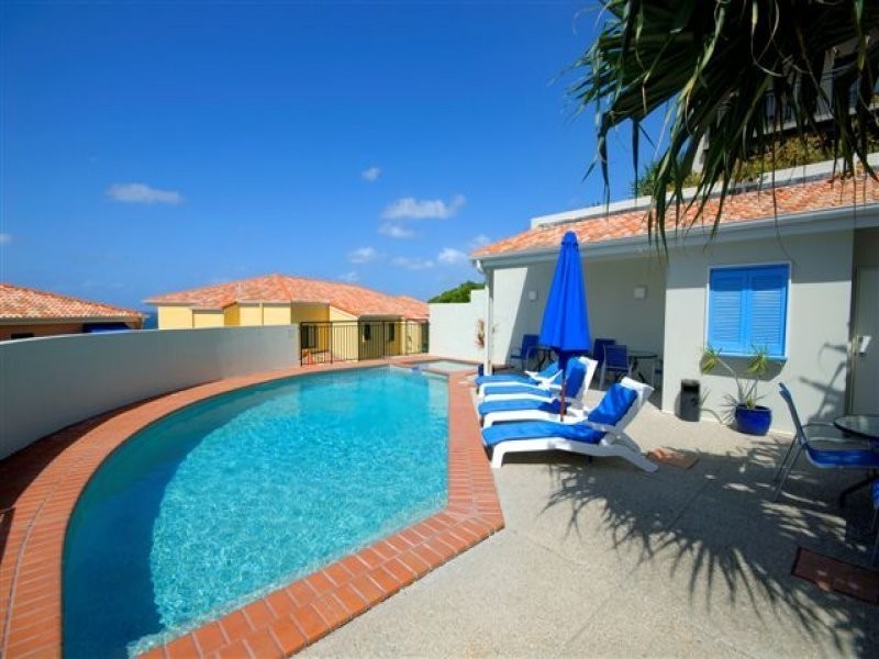 2/1 Bay Terrace, Coolum Beach QLD 4573