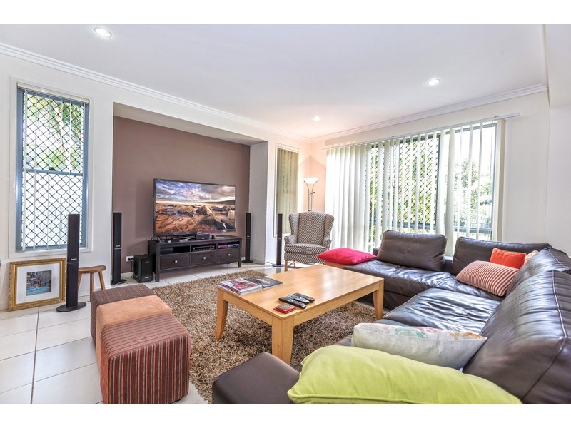 24 Dornoch Way, Peregian Springs QLD 4573