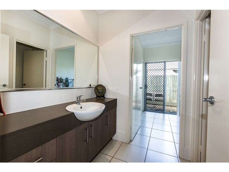 24 Dornoch Way, Peregian Springs QLD 4573