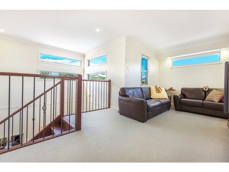 24 Dornoch Way, Peregian Springs QLD 4573