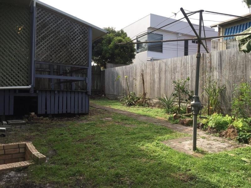198 David Low Way, Peregian Beach QLD 4573