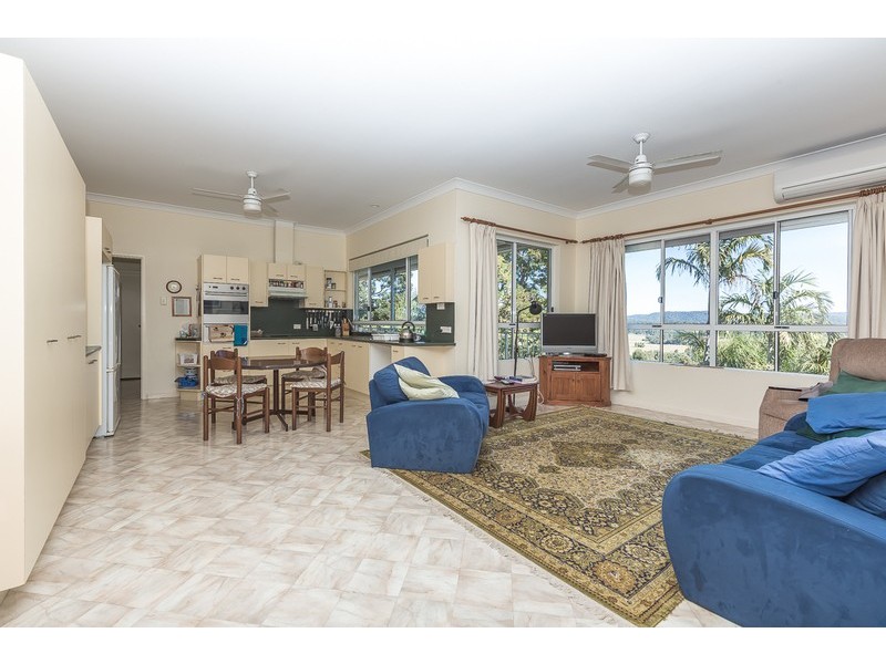 70 Tinarra Close, Maroochy River QLD 4561