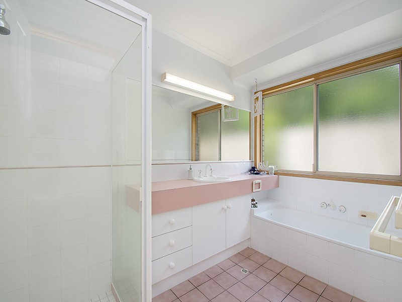 8 Kallatina Court, Mount Coolum QLD 4573