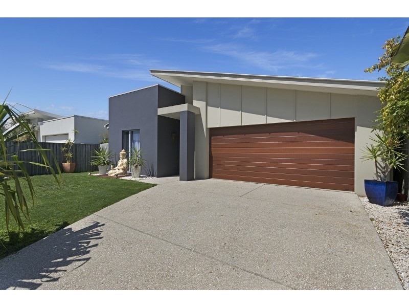 23 Wave Crescent, Mount Coolum QLD 4573