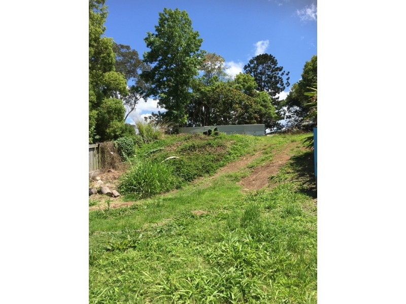 8 Scott Street, Yandina QLD 4561