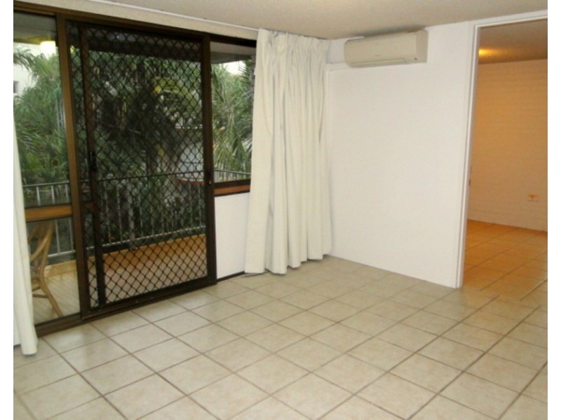 2/17 Coolum Terrace, Coolum Beach QLD 4573