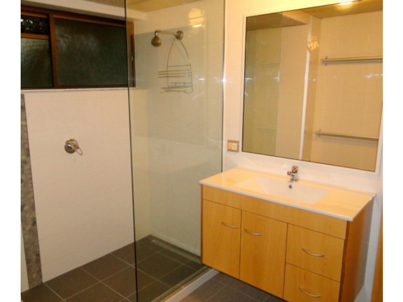 2/17 Coolum Terrace, Coolum Beach QLD 4573