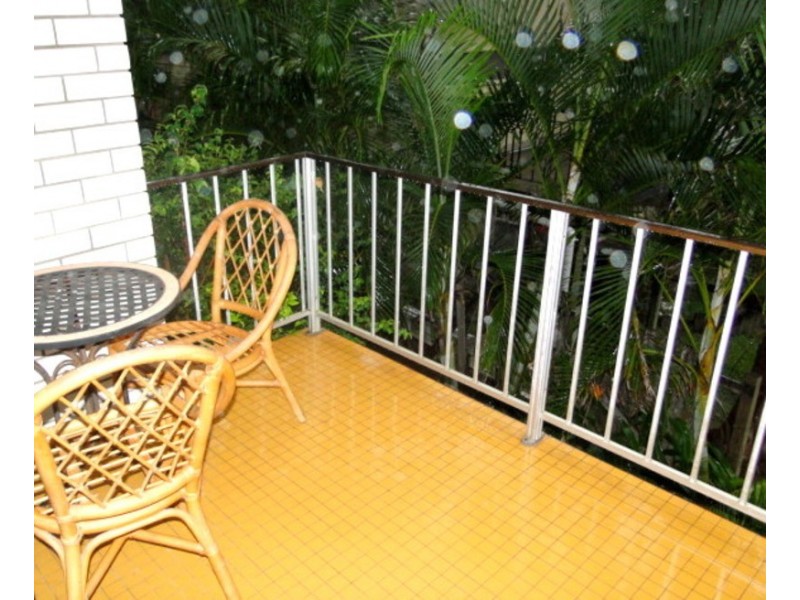 2/17 Coolum Terrace, Coolum Beach QLD 4573
