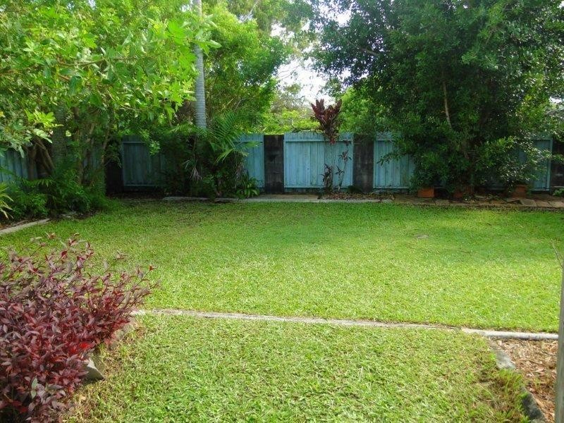 45 Arthur Street, Caloundra QLD 4551