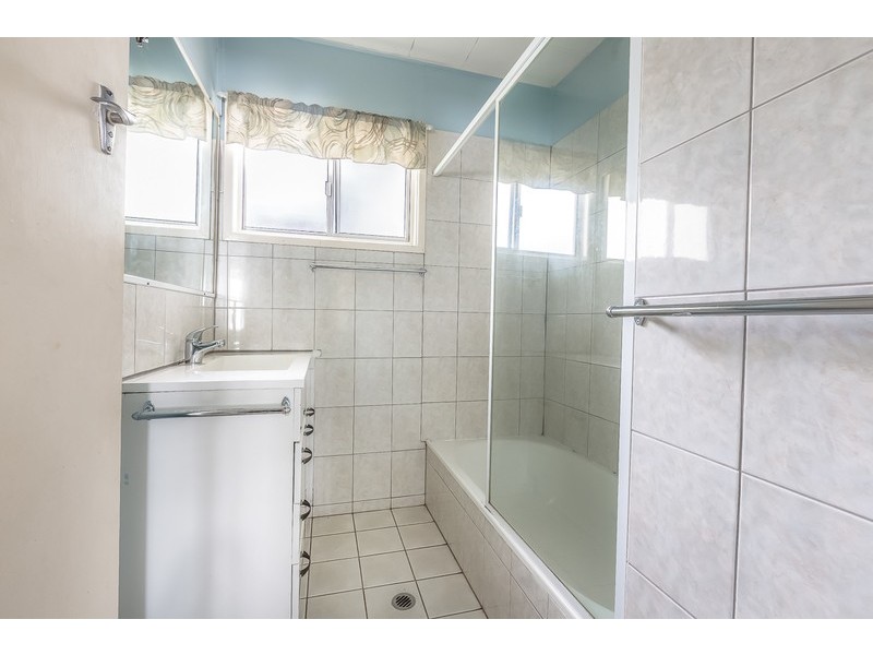 85 Coronation Avenue, Nambour QLD 4560