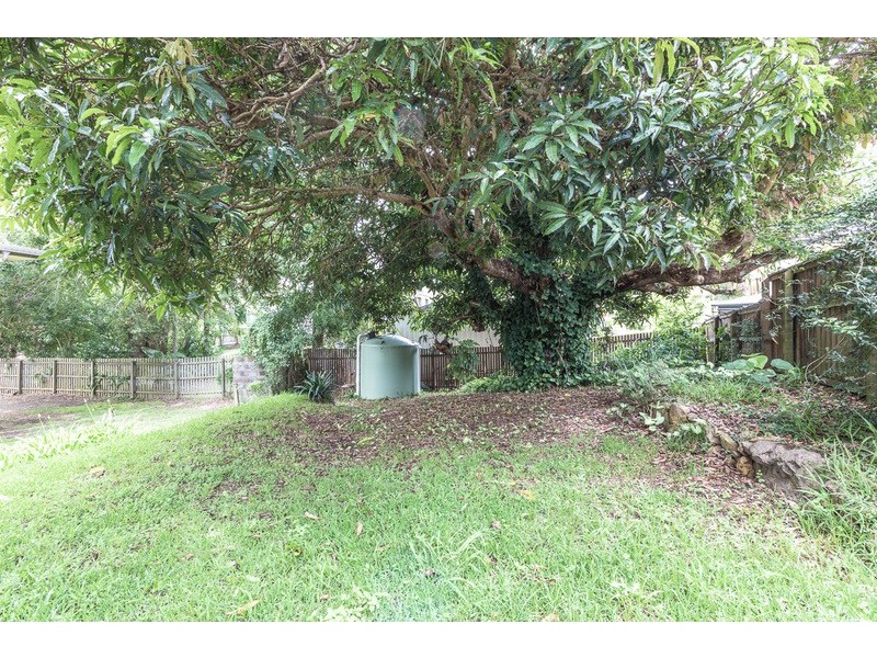 85 Coronation Avenue, Nambour QLD 4560