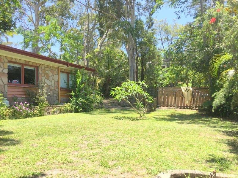 4 Jenyor Street, Yaroomba QLD 4573