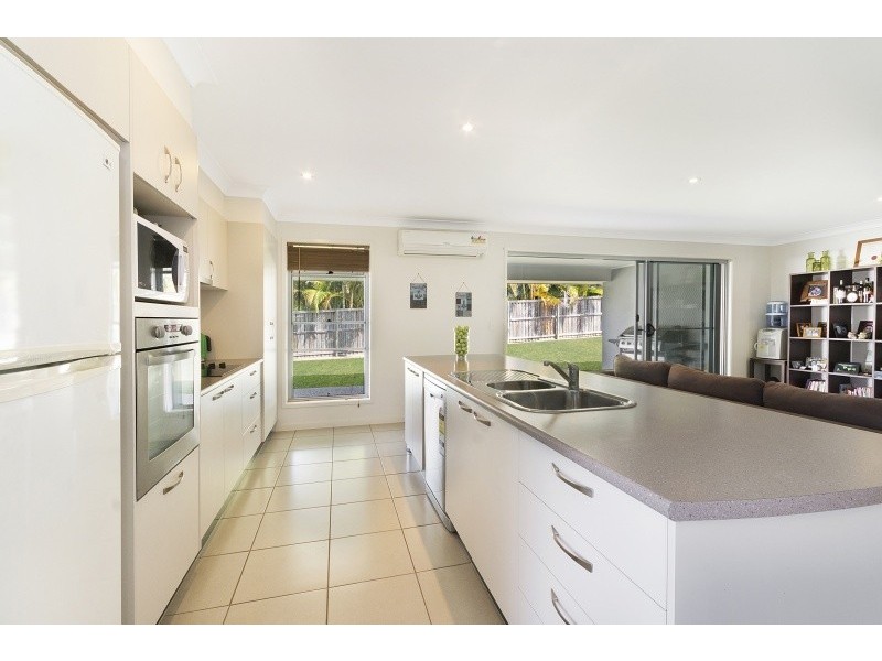 3 Waterville Way, Peregian Springs QLD 4573