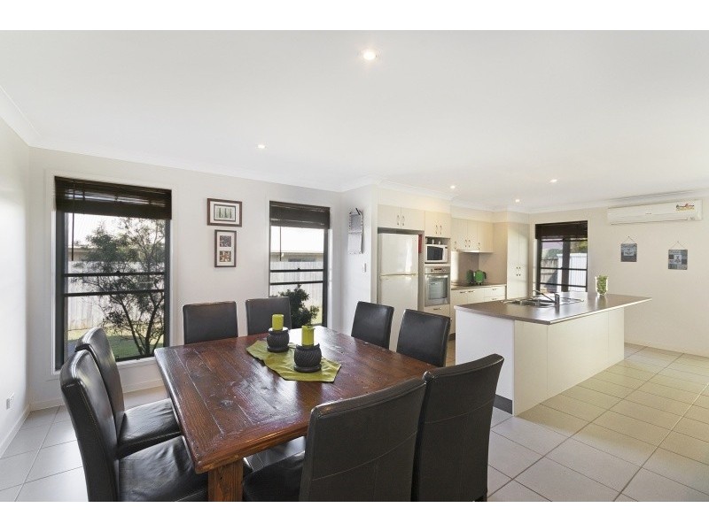 3 Waterville Way, Peregian Springs QLD 4573