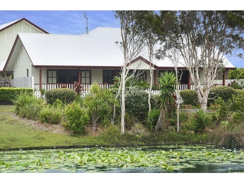 7 Lakedrive Crescent, Marcoola QLD 4564