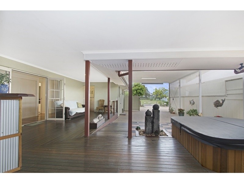 7 Lakedrive Crescent, Marcoola QLD 4564