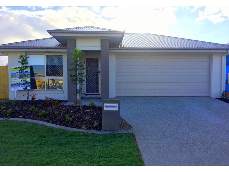 32 Brampton Way, Meridan Plains QLD 4551