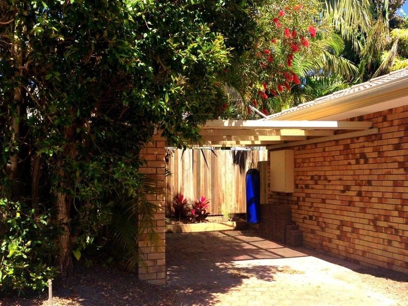 2/12 Eastern Court, Mount Coolum QLD 4573