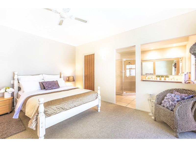 15 Longwood Drive, Peregian Springs QLD 4573