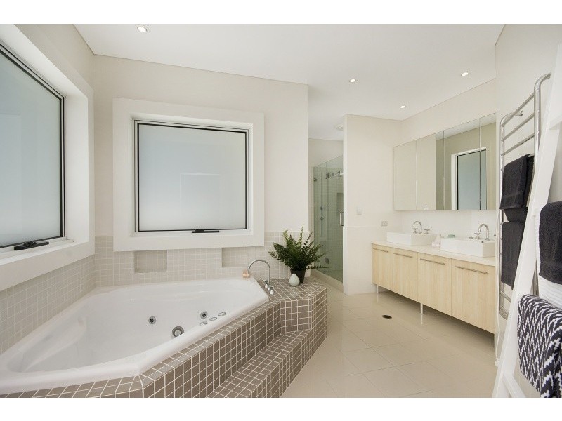 39 Lang Street, Coolum Beach QLD 4573