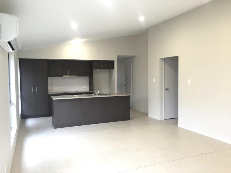 11 Brampton Way, Meridan Plains QLD 4551