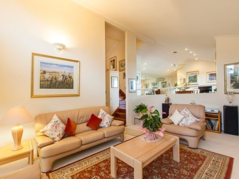 25 St Martins Terrace, Buderim QLD 4556