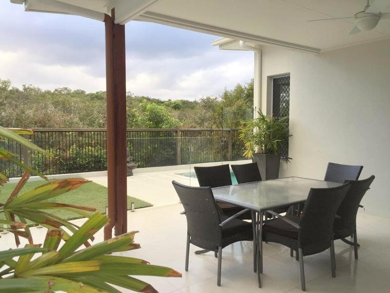 15 Breakers Place, Mount Coolum QLD 4573
