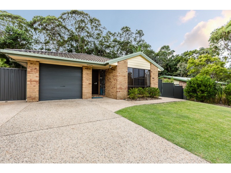 9 Valerie Avenue, Mount Coolum QLD 4573