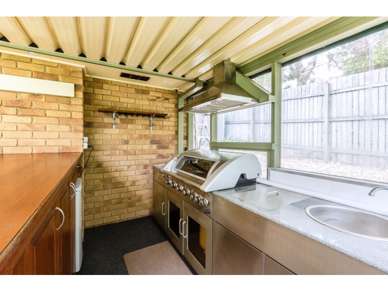 9 Valerie Avenue, Mount Coolum QLD 4573