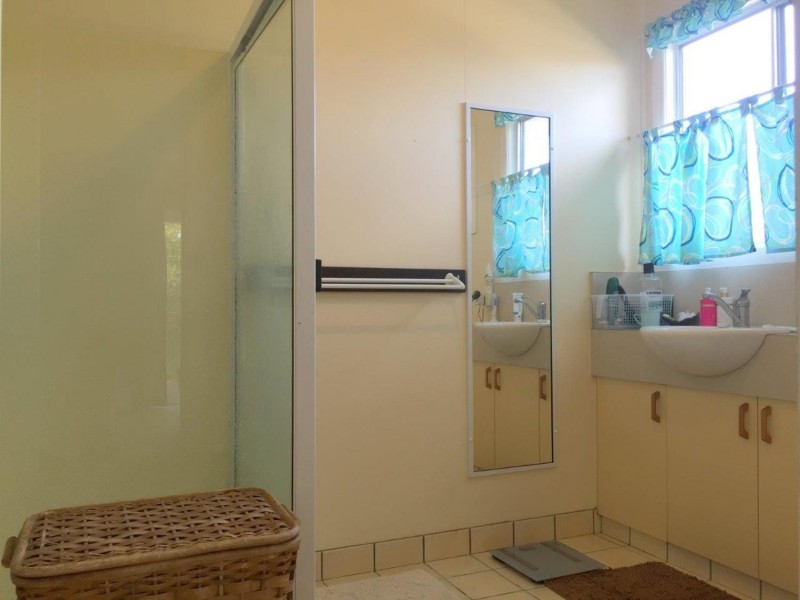 17 Yinneburra Street, Yaroomba QLD 4573