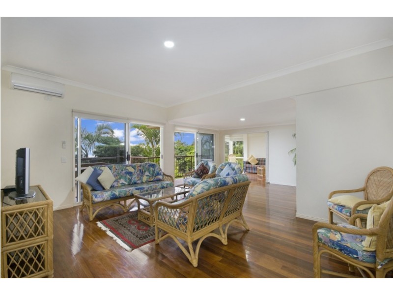 25 Saint Martins Terrace, Buderim QLD 4556