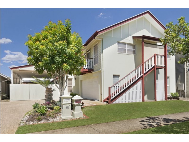7a Lakedrive Crescent, Marcoola QLD 4564