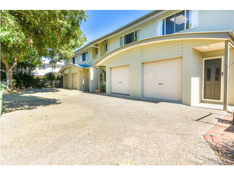 1/4 Greenview Close, Coolum Beach QLD 4573