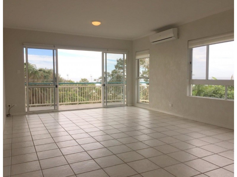 2/123 Coolum Terrace, Coolum Beach QLD 4573