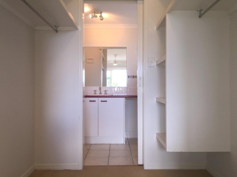 2/123 Coolum Terrace, Coolum Beach QLD 4573