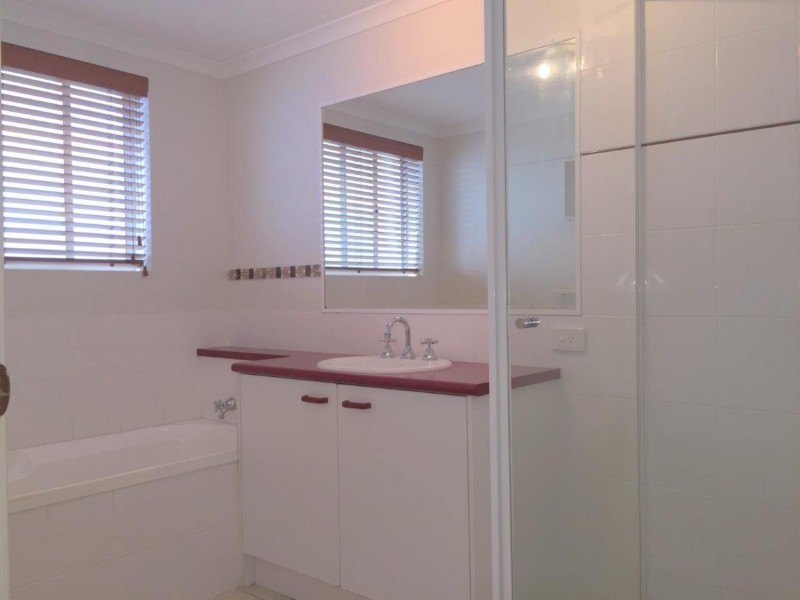 2/123 Coolum Terrace, Coolum Beach QLD 4573