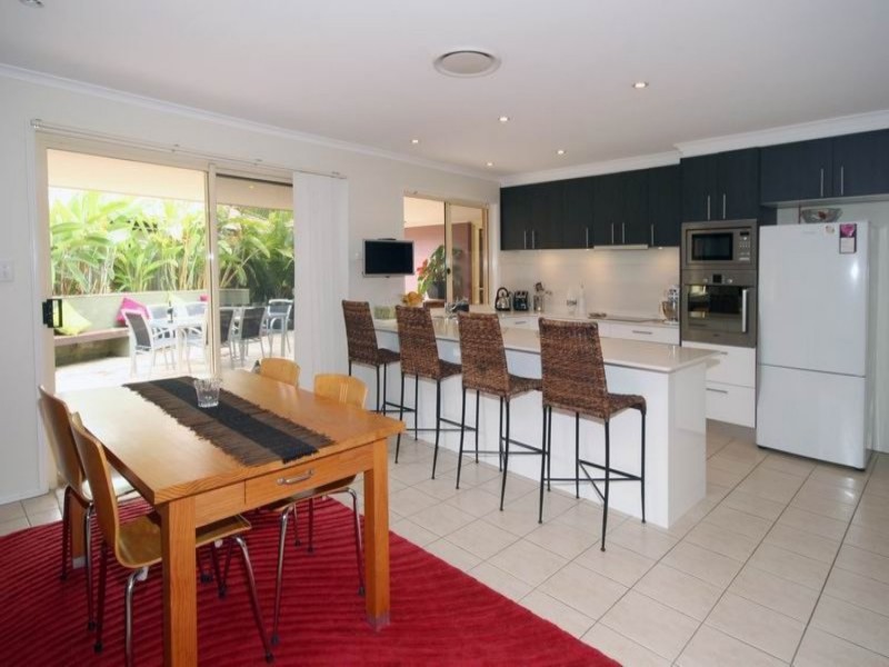 9 Wattle Street, Yaroomba QLD 4573