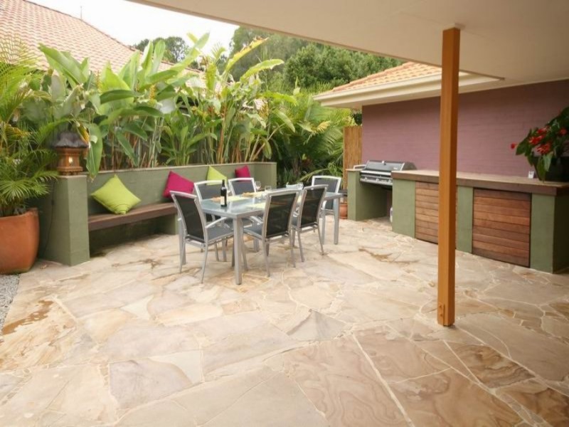 9 Wattle Street, Yaroomba QLD 4573