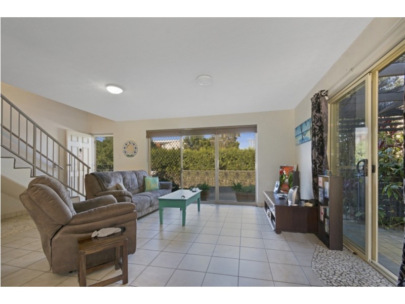 1/20 Hewitt Street, Coolum Beach QLD 4573