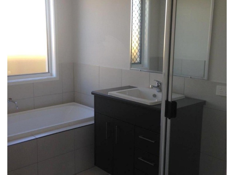 9. Shaw Street, Meridan Plains QLD 4551