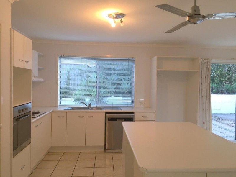 1 Bimini Drive, Coolum Beach QLD 4573