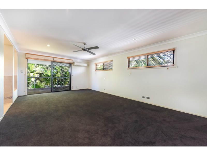 30 Greenside Court, Peregian Springs QLD 4573