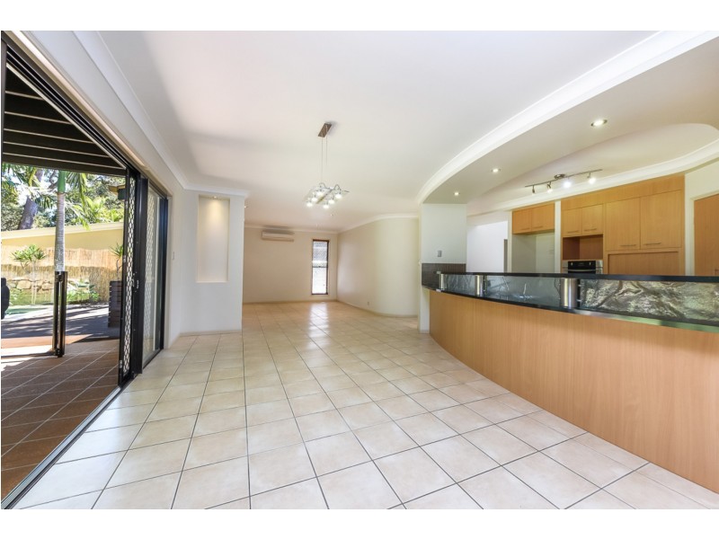30 Greenside Court, Peregian Springs QLD 4573