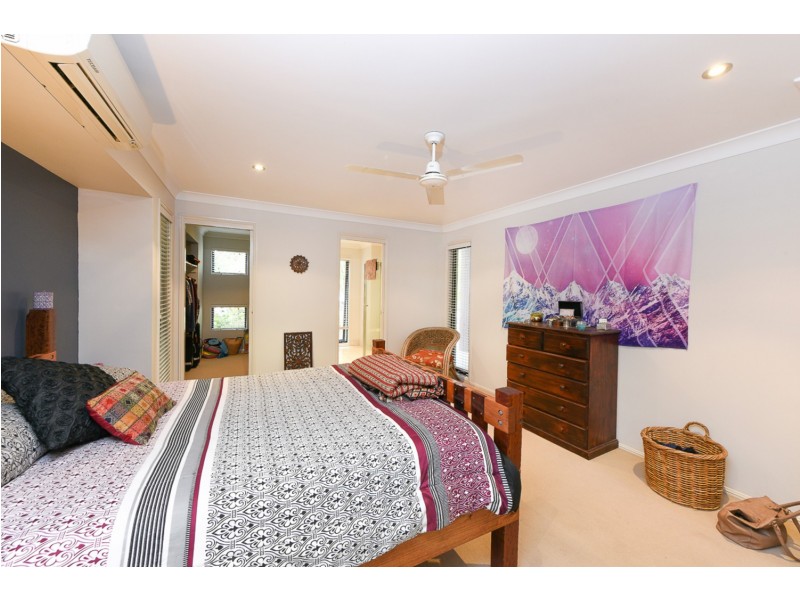11 Riviera Crescent, Peregian Springs QLD 4573