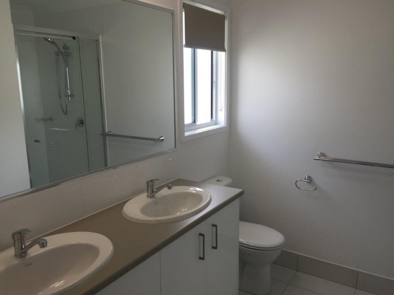 99. Hasslewood Crescent, Meridan Plains QLD 4551