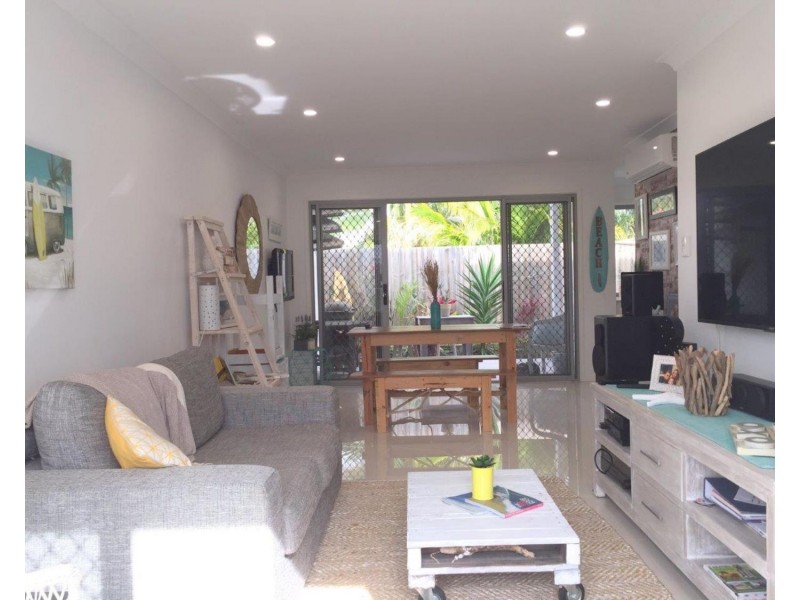 8/92 Tanah Street West, Mount Coolum QLD 4573