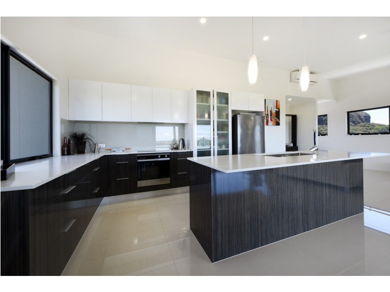 5 Marakari Crescent, Mount Coolum QLD 4573