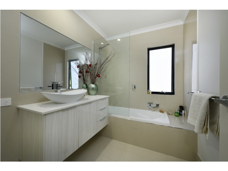 5 Marakari Crescent, Mount Coolum QLD 4573