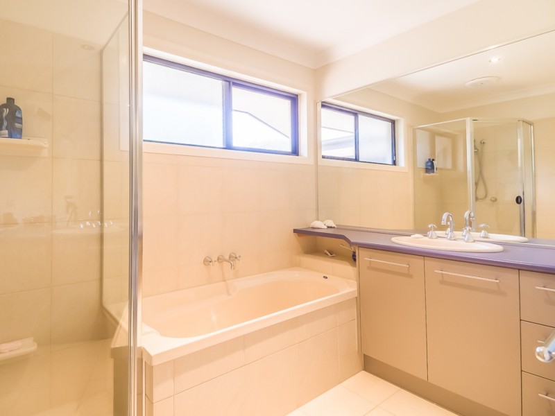 76 Tinarra Close, Maroochy River QLD 4561
